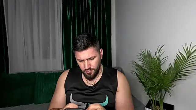 Онлайн чат XXX Gold_Alpha_Boy