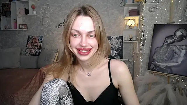 Živý XXX chat NickyAdamidi