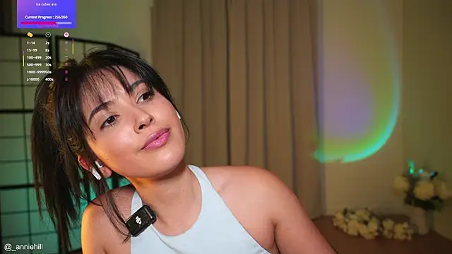 anniehillofficial Webcam Show