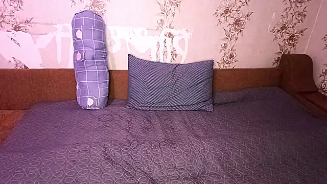 XXX chat uživo modela MandyKeiter