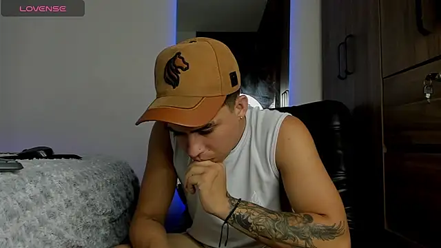 XXX chat uživo modela mattiwsmorris_