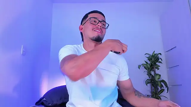 Chat XXX ao vivo de THADEO_KING2