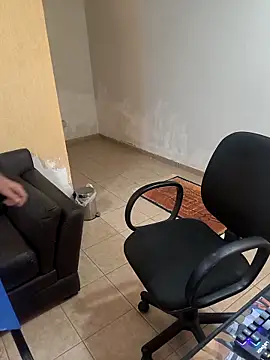 Chat +18 de Tiojhonny ao vivo