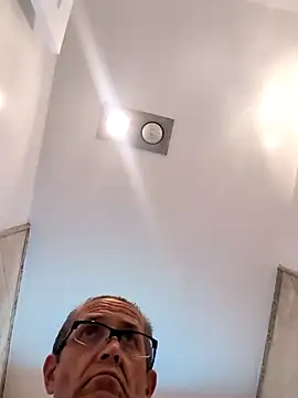 bobby69cock: απευθείας συνομιλία ΧΧΧ