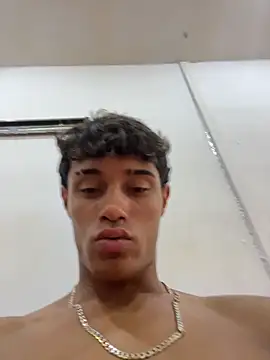 Chat XXX en directo de meliodas_23cm