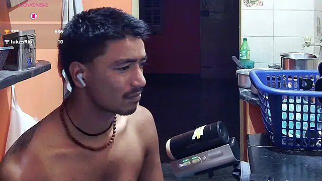 Gre3k_god's Webcam Show