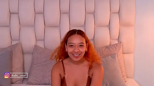 Chat +18 de rubi_star ao vivo