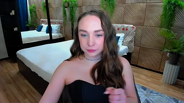 TrueReincarnation Live XXX-chat