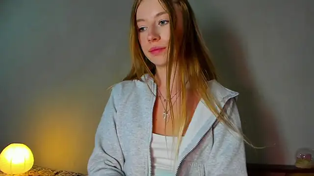 minidivaa_ – Naživo XXX chat