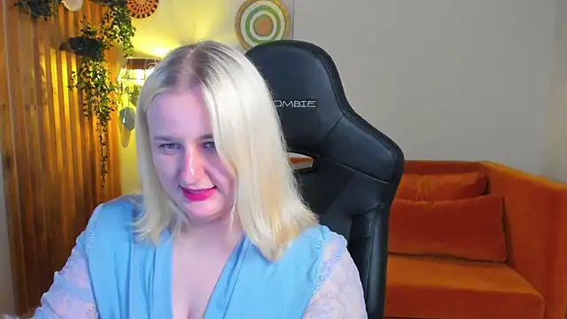 Онлайн чат XXX LioraArdyn