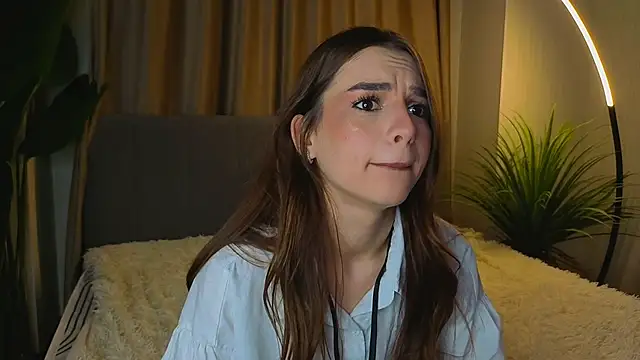 LauraHansil webcam show