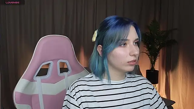 AliceIsmar 在線直播表演