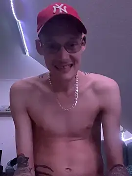 Donaldduck0069's Webcam Show