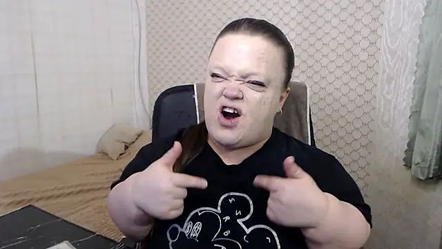 Janiffer_MiMi – Naživo XXX chat