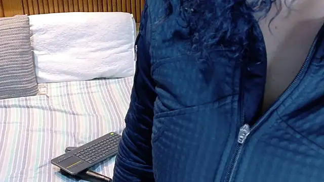 Eli666uwu Chat XXX in diretta
