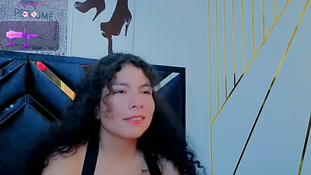 Zoe-yanin élő XXX-chatje
