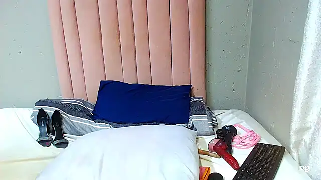 Chocolatemelons17's Live XXX Chat