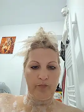 Divineblond Pertunjukan Webcam