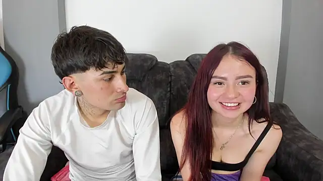 Kenji_n_Rousse Chat XXX in diretta