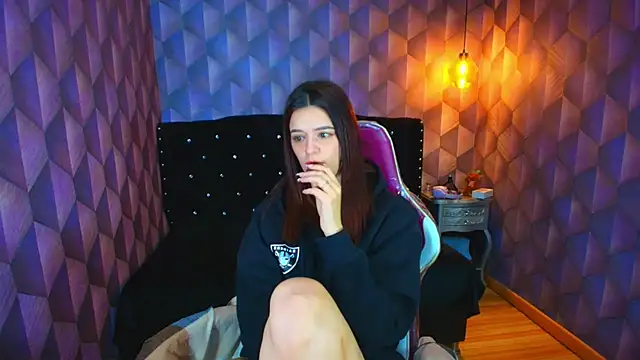 Chat XXX ao vivo de LiaHarryis