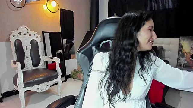 XXX chat uživo modela Vicky_Angeel