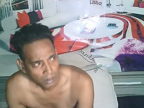 IndianHunk01: вебкам-шоу