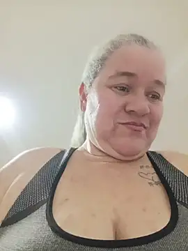 CheekySnowQueen_69's Live XXX Chat