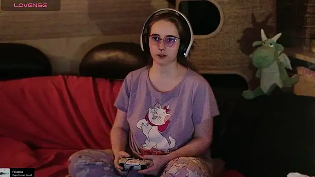 GamerGirl_Eve: απευθείας συνομιλία ΧΧΧ