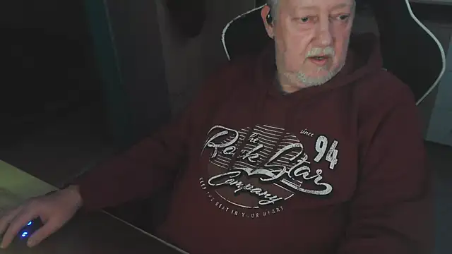 Teddybaer372's Webcam Show