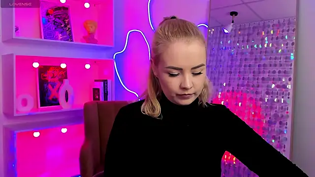 Онлайн чат XXX StephanieSweety
