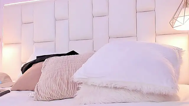 Show modela JacobFerrer na web-kameri