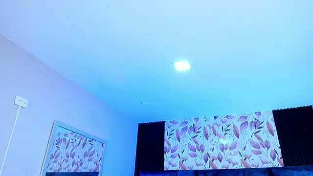 AmmyJones_ Live XXX Chat