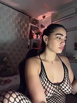ZarahEvans' Live XXX Chat