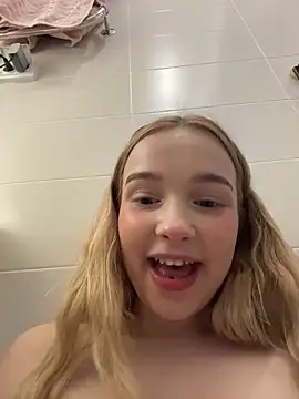 عرض كام Baby_Tiny