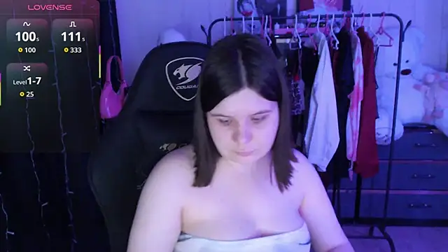 AmyVibess' Live XXX Chat