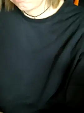 Živý XXX chat Aashikalaa