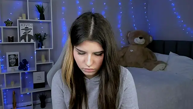 Chatroom XXX en direct de AnoraDark