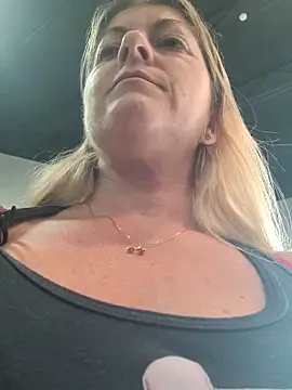 NikkiBlisss 라이브 XXX 채팅
