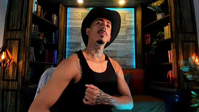 Donovan_Desmond Chat XXX live