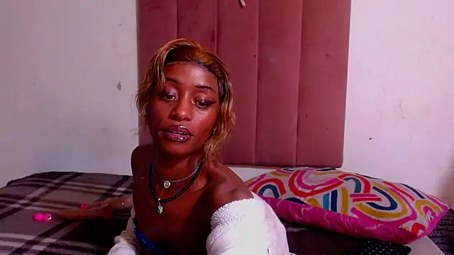 Nikistickyxx25 webcam show
