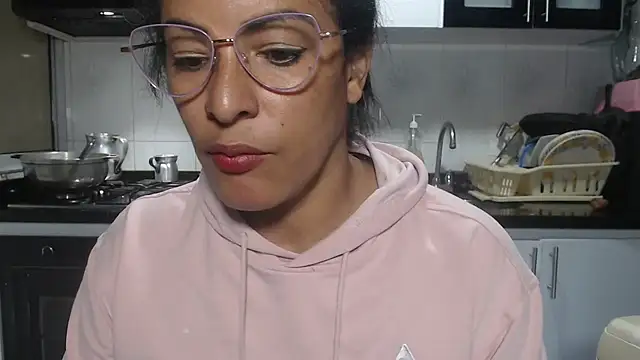 kateleyagrey Chat XXX live