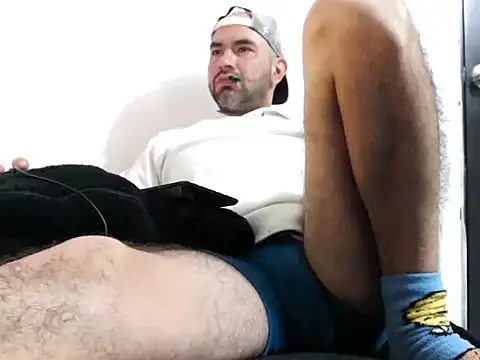 hairyandbigmann's Webcam Show