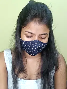 trinasa Show in webcam