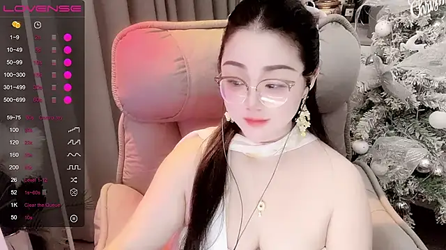 Monica-666888- Show Webcam