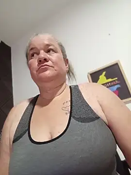 Chat XXX en directo de CheekySnowQueen_69