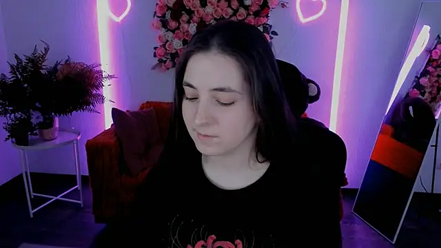 Chat +18 de VirtuallVoyant ao vivo