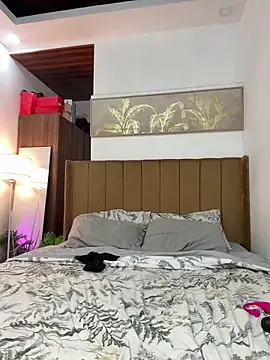 Bombshell_Rebbecca Webcam Show