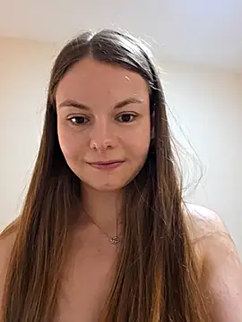 AnnaSweet18 Live XXX-Chat