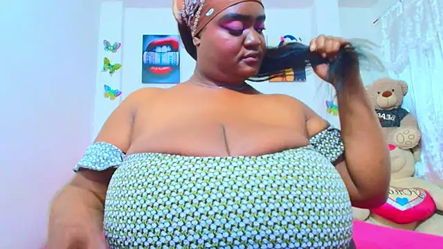 godessQQQ Show Webcam