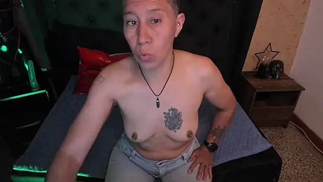 Kali_Panther লাইভ XXX চ্যাট